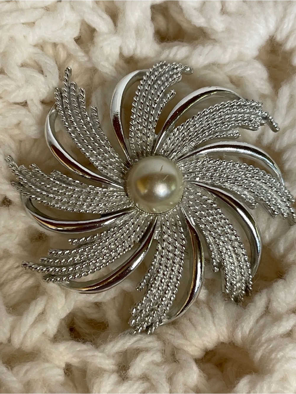 Sarah Coventry Silver Floral Swirl Brooch with Pearl Center